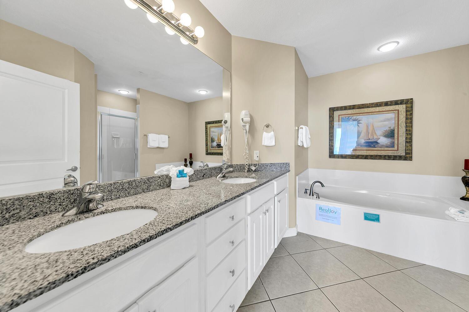 Grandview East 1504